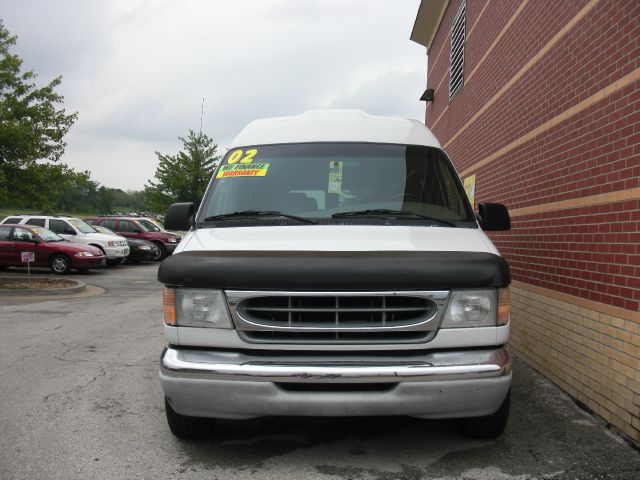 2002 Ford Econoline 328 Ci