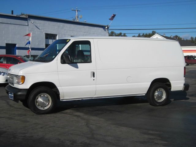 2002 Ford Econoline Special Edition All-wheel Drive With Locking Diffe