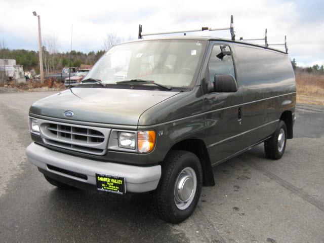 2002 Ford Econoline SP AWD MR BOSE Rstrt