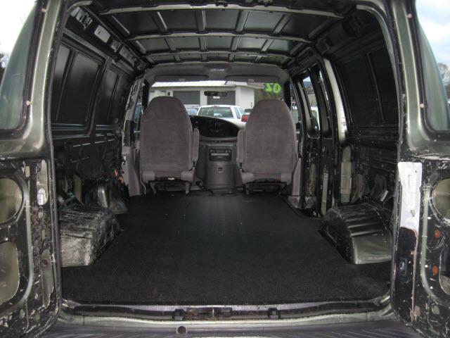 2002 Ford Econoline SP AWD MR BOSE Rstrt