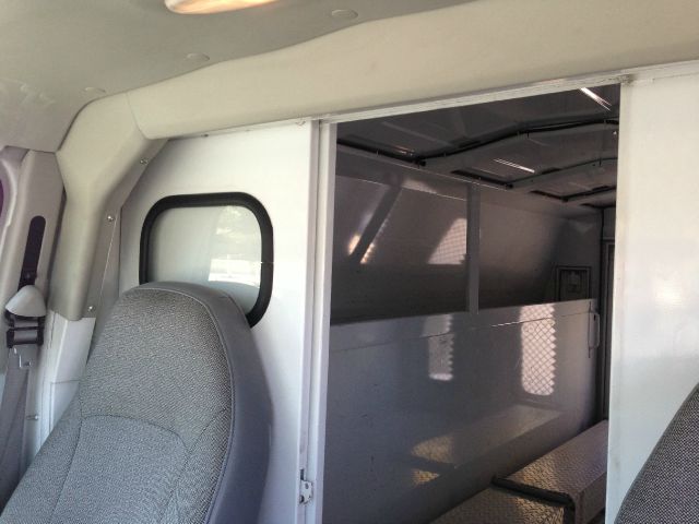 2003 Ford Econoline Navigation W/premium Pk.plus