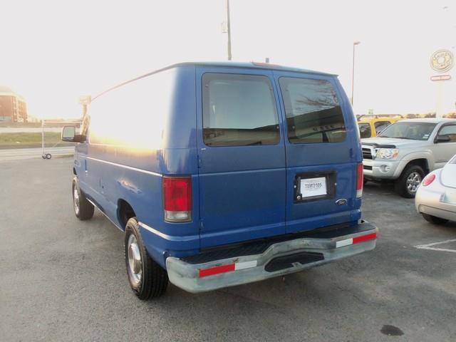 2003 Ford Econoline Awd-turbo