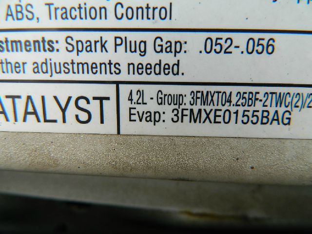 2003 Ford Econoline SE Truck