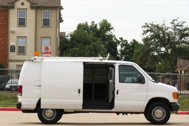 2003 Ford Econoline Awd-turbo
