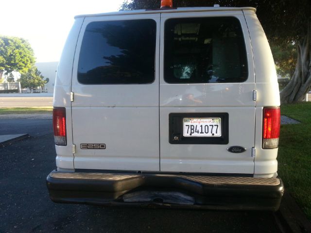 2003 Ford Econoline Awd-turbo