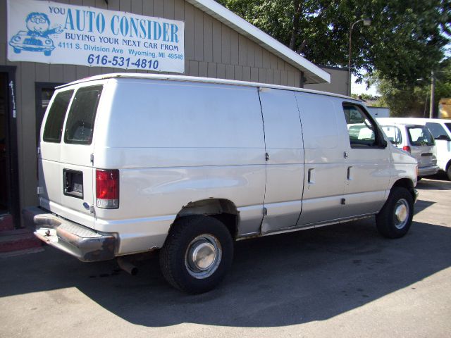 2003 Ford Econoline GT Deluxe Bullitt
