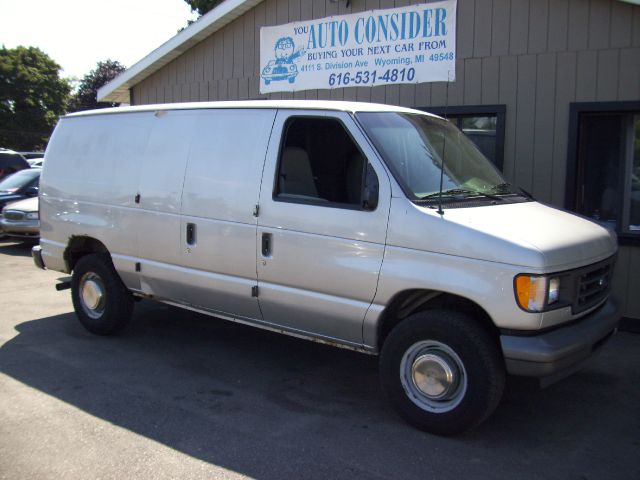 2003 Ford Econoline GT Deluxe Bullitt