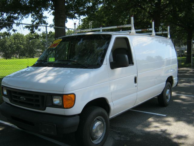2004 Ford Econoline Awd-turbo