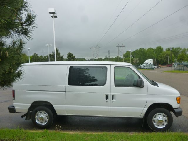 2004 Ford Econoline Awd-turbo