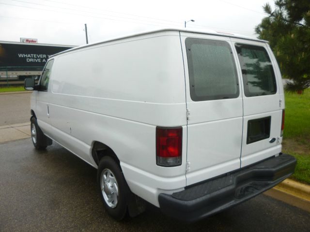2004 Ford Econoline Awd-turbo