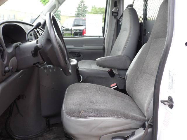 2004 Ford Econoline Awd-turbo
