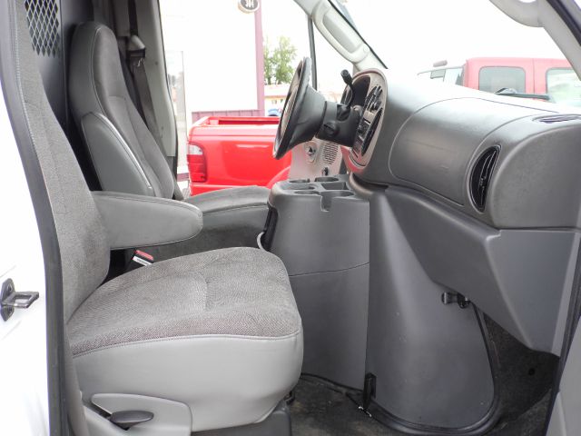 2004 Ford Econoline Awd-turbo