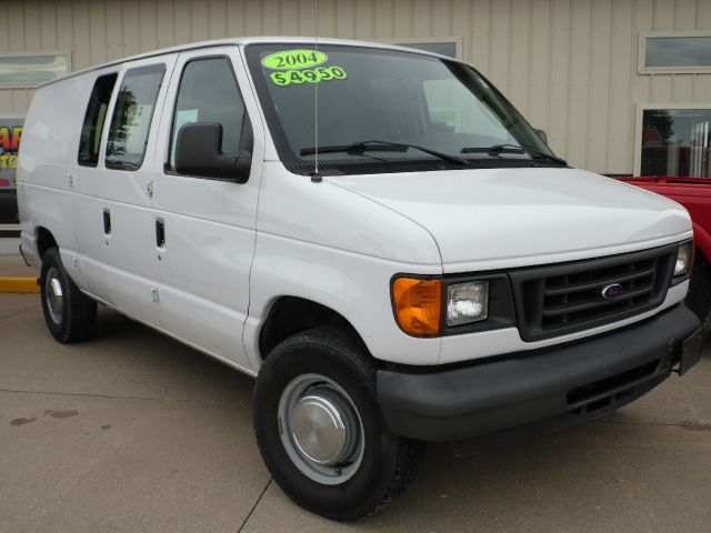 2004 Ford Econoline Awd-turbo
