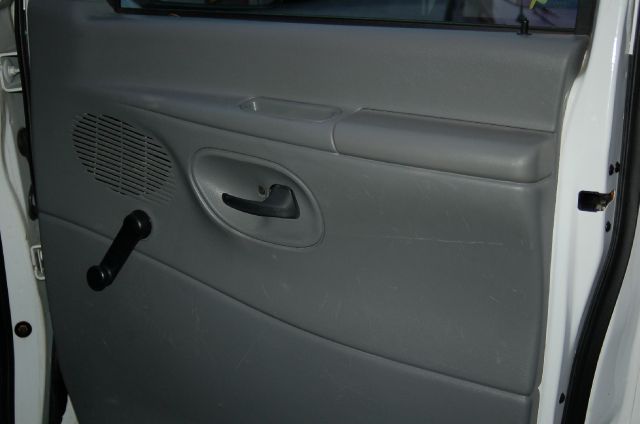 2004 Ford Econoline GT Deluxe Bullitt