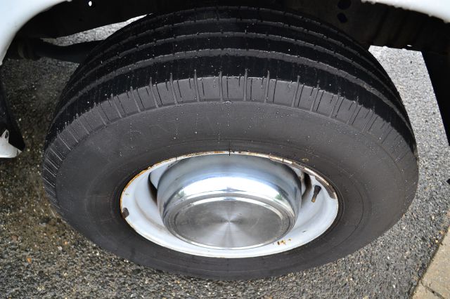 2004 Ford Econoline Awd-turbo