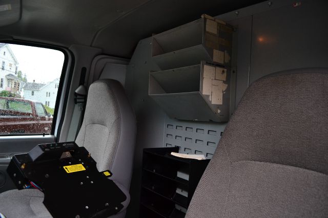 2004 Ford Econoline Awd-turbo