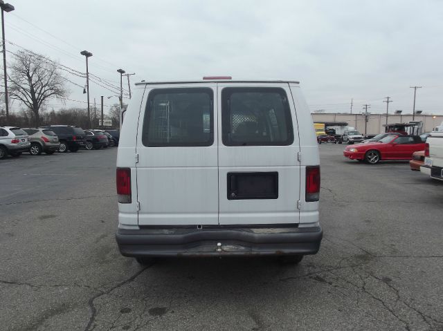 2005 Ford Econoline Awd-turbo