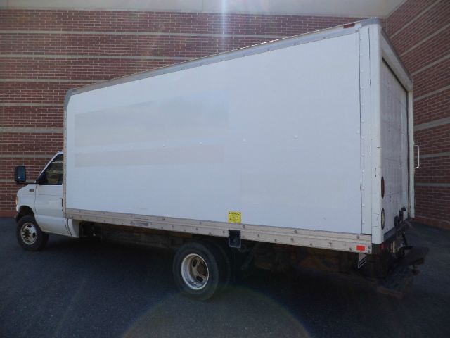 2005 Ford Econoline GT Deluxe Bullitt