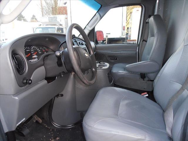 2005 Ford Econoline 1/SA