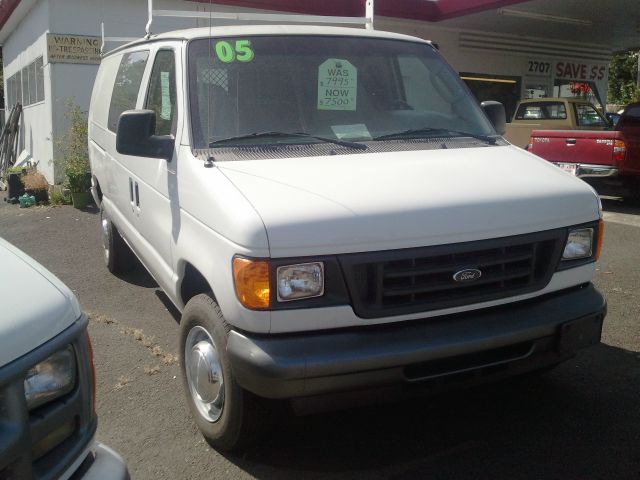 2005 Ford Econoline Awd-turbo