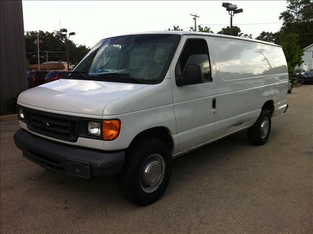 2005 Ford Econoline 2dr I4 Auto EX-L PZEV