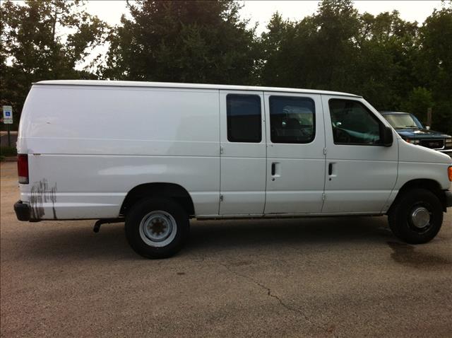 2005 Ford Econoline 2dr I4 Auto EX-L PZEV