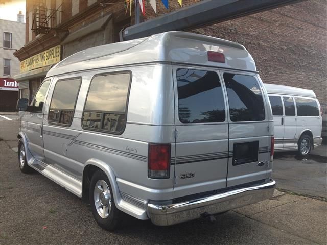 2005 Ford Econoline 4x4 Diesel Dually