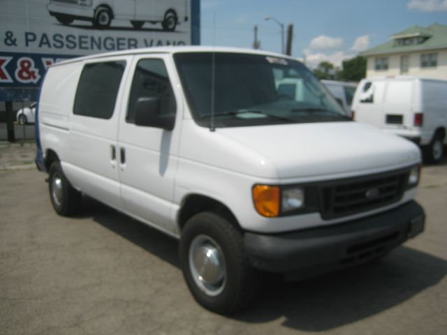 2005 Ford Econoline Awd-turbo