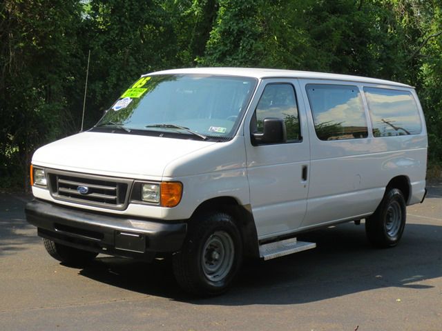 2005 Ford Econoline Awd-turbo