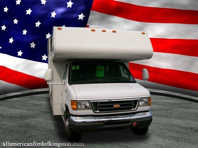2005 Ford Econoline Sport Technology