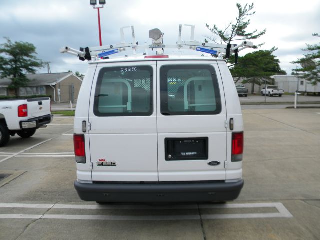 2005 Ford Econoline Awd-turbo