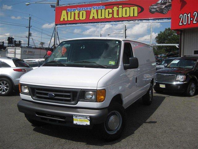 2006 Ford Econoline XLT Sport 4.6L 2WD