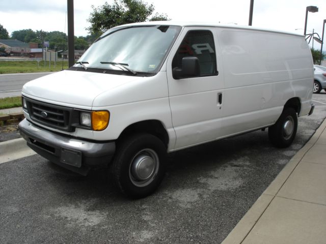 2006 Ford Econoline GT Deluxe Bullitt