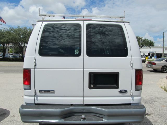 2006 Ford Econoline Awd-turbo