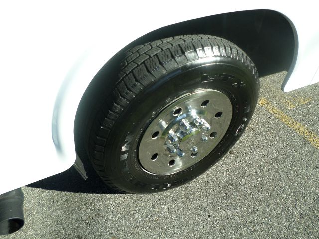 2006 Ford Econoline GT Deluxe Bullitt