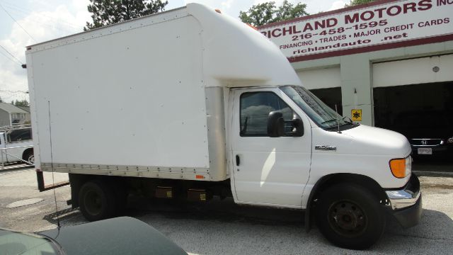 2006 Ford Econoline GT Deluxe Bullitt