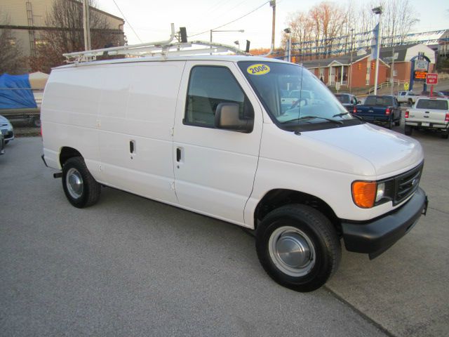 2006 Ford Econoline Awd-turbo