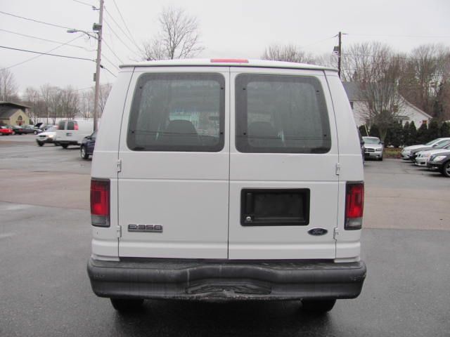 2006 Ford Econoline GT Deluxe Bullitt