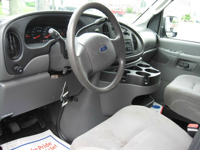 2006 Ford Econoline Awd-turbo