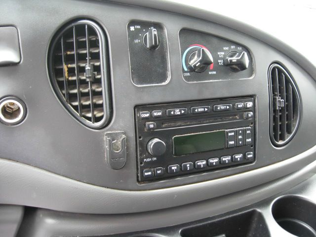 2006 Ford Econoline Awd-turbo