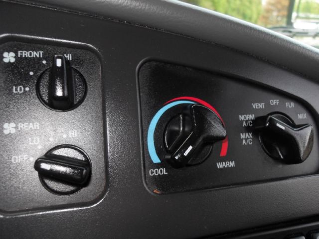 2006 Ford Econoline GT Deluxe Bullitt