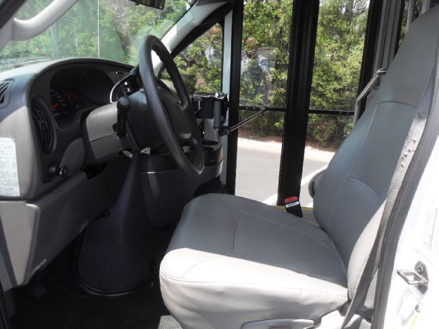 2006 Ford Econoline GT Deluxe Bullitt