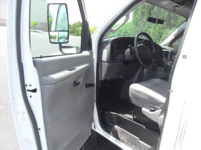 2006 Ford Econoline GT Deluxe Bullitt