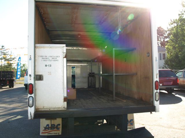 2006 Ford Econoline GT Deluxe Bullitt