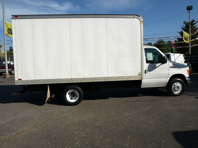 2006 Ford Econoline GT Deluxe Bullitt