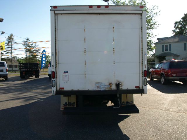 2006 Ford Econoline GT Deluxe Bullitt