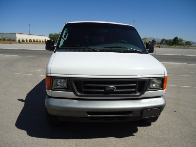 2006 Ford Econoline Awd-turbo