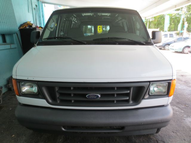 2006 Ford Econoline Awd-turbo