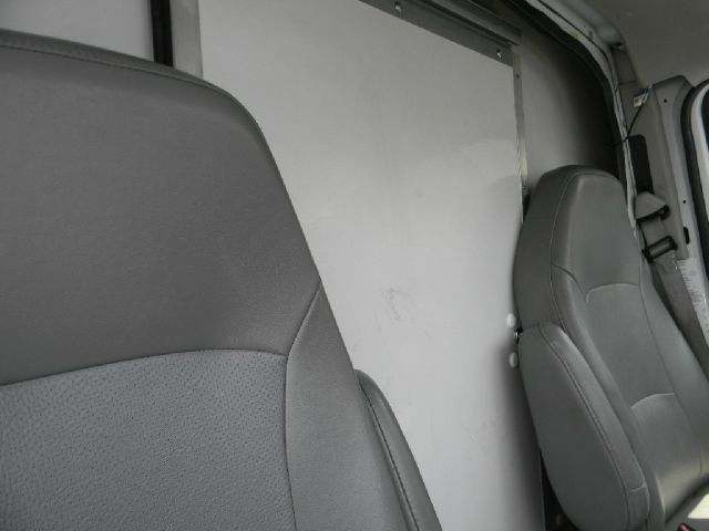 2007 Ford Econoline GT Deluxe Bullitt