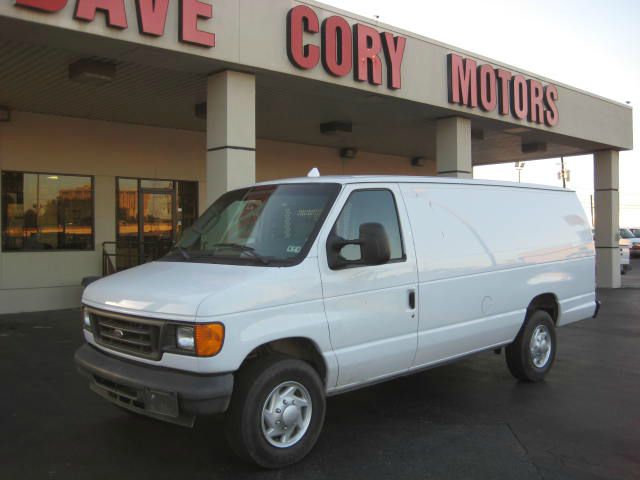 2007 Ford Econoline 2.5 S Model